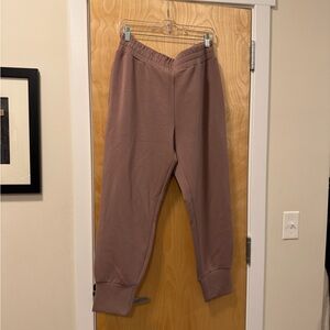 NWT VARLEY DOUBLE SOFT ANTLER SLIM CUFF PANT 25”, SIZE LARGE